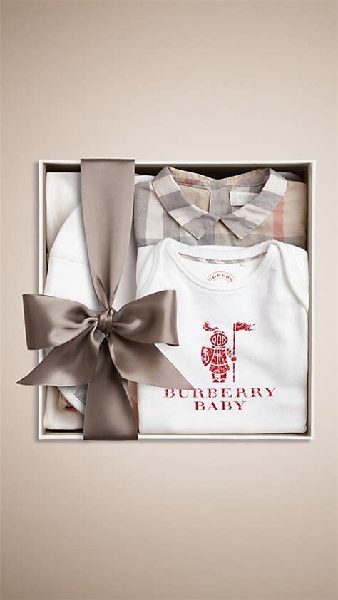 burberry baby gifts and hampers|burberry baby gift set.